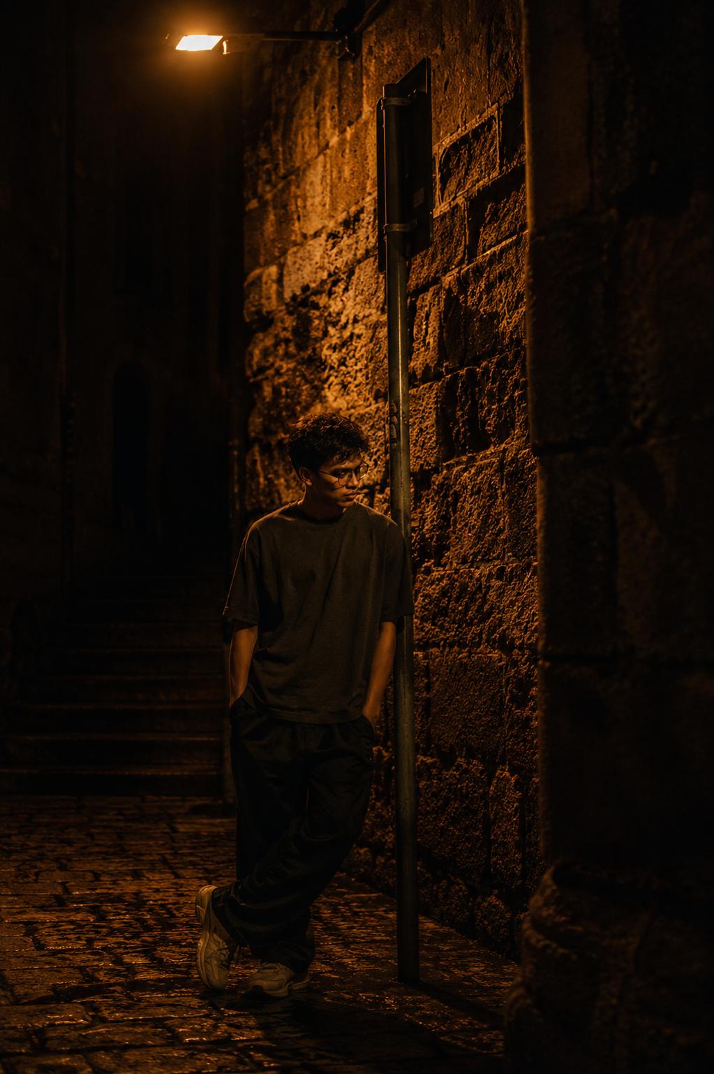 Neo-Noir Sodium Lamp Alley